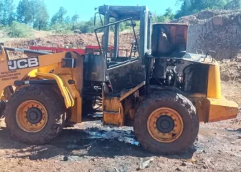 Jardín América: se incendió una máquina de la municipalidad