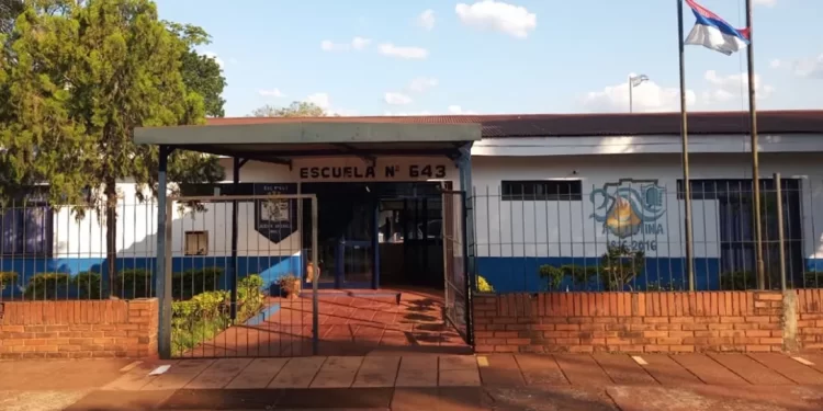 Soñaron una escuela, la hicieron posible con trabajo a pulmón y hoy celebran 50 años de unidad