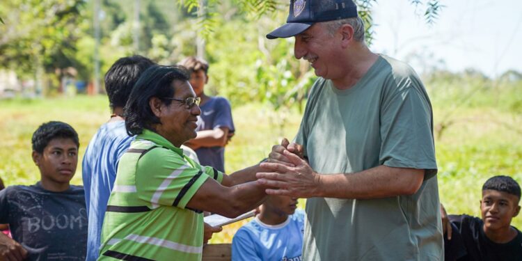 Passalacqua visitó la aldea Tacuapí en Ruiz de Montoya