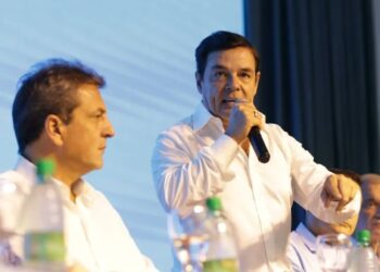 LA ALQUIMIA TRANSFORMADORA DE LA SOCIEDAD