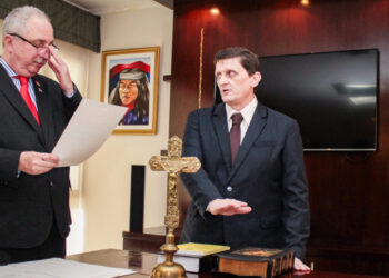 Passalacqua puso en funciones al nuevo gabinete del Ejecutivo Provincial