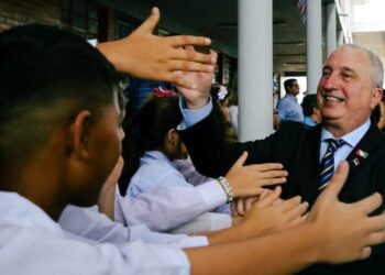 LA ESPERANZA SE LLAMA EDUCACIÓN