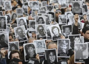 El Gobierno de Misiones declaró duelo provincial el 18 de julio en homenaje a las víctimas del atentado a la AMIA