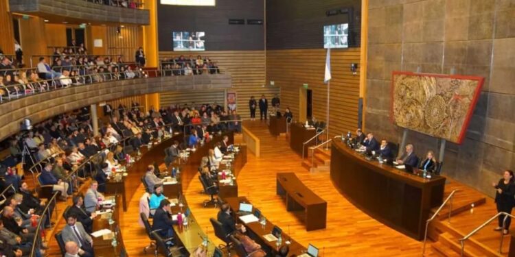 Misiones adhiere al blanqueo de capitales