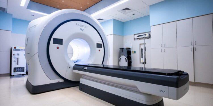 Misiones incorporó tecnología PET en el Instituto del Cáncer: “El hecho de salud más importante del país”