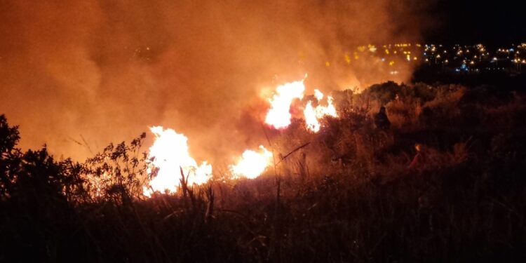 Alerta roja en Misiones: bomberos advierten por el clima crítico y piden extremar la higiene forestal